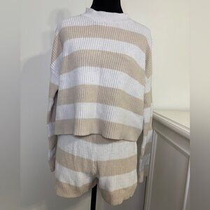 Sincerely Jules Knit lounge set tan/white stripe sweater/shorts Size Medium